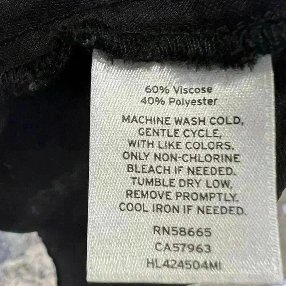 ✨Chelsea28 size small sheer black polka dots peplum sleeves top V-neck - Picture 5 of 8